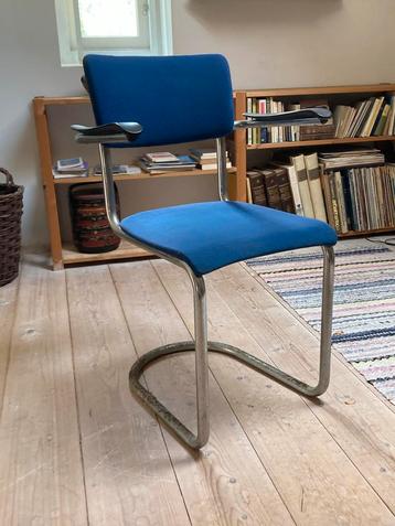Retro Blauwe Stoffen Stoel beschikbaar voor biedingen