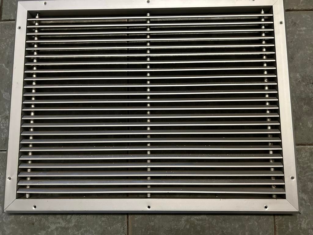 4x Aluminium Luchtroosters gebruikt, Ophalen, Gebruikt, Ventilator en Afzuiger
