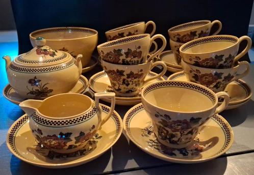 Wedgwood Etruria 24 delig theeservies uit 1908-1924, Antiek en Kunst, Antiek | Servies compleet, Ophalen of Verzenden