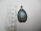Zilverkleur hanger met een ovale Larimar Gelukssteen, Verzenden, Zo goed als nieuw, Zilver, Overige materialen