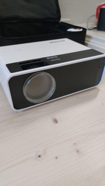 Nieuw ! BEAMER beschikbaar voor biedingen