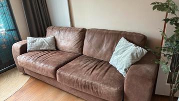 Stoere driezitsbank - Suede leren Bekleding beschikbaar voor biedingen