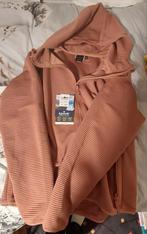 Nieuwe jas , kleur bruin maat 3xl, Kleding | Dames, Kjelvik, Ophalen, Nieuw, Bruin