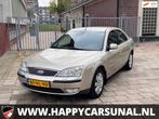 Ford Mondeo 1.8-16V First Edition, AIRCO, APK, NAP, Auto's, 4 cilinders, Mondeo, Beige, Origineel Nederlands