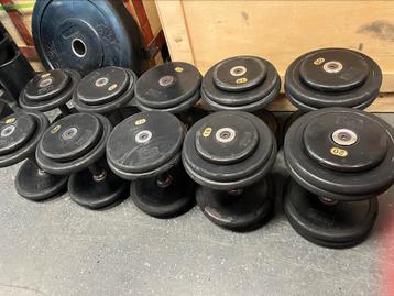M&F rubberen dumbells dumbell set gewichten 12-34 kg 