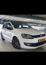 Sportieve Volkswagen Polo 1.2 TDI BlueMotion (Parelwit), Auto's, Voorwielaandrijving, Stof, Zwart, Wit