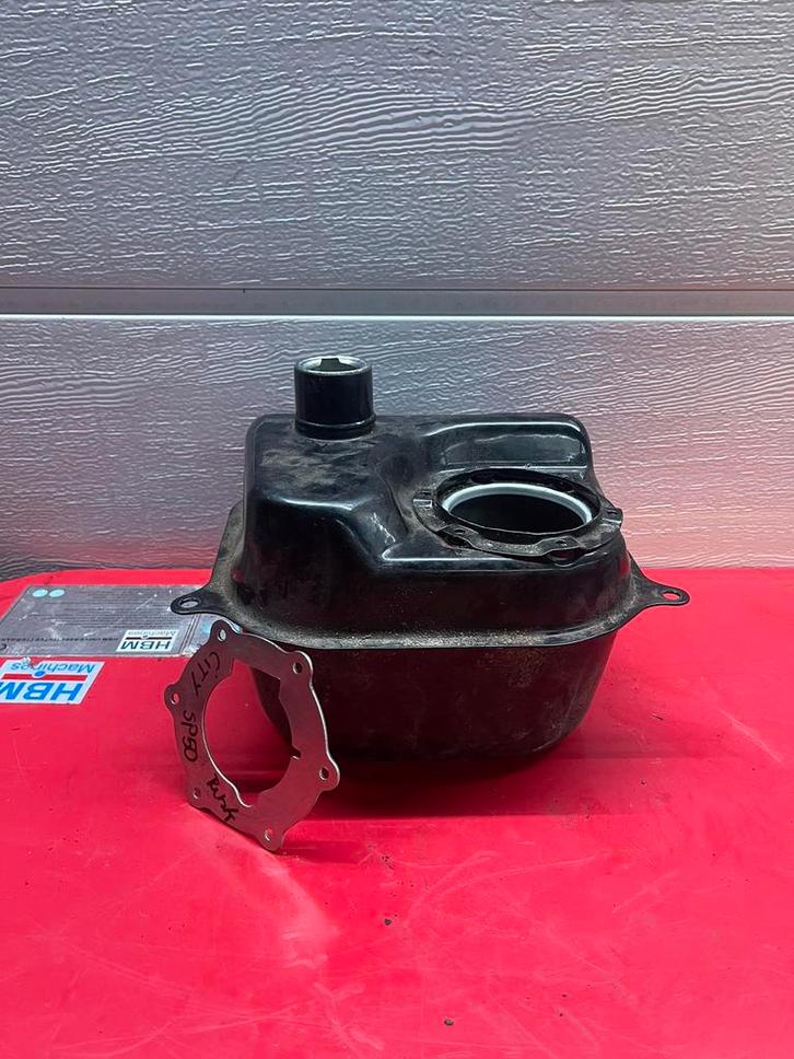 Benzinetank City/SP50 (China Zip), Fietsen en Brommers, Brommeronderdelen | Algemeen, Gebruikt, Tank, Ophalen of Verzenden