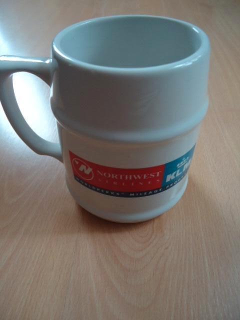 Mok Northwest airlines KLM, Mileage program, Verzamelen, Luchtvaart en Vliegtuigspotten, Zo goed als nieuw, Overige typen, Ophalen of Verzenden