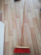 Niewe bezem, Ophalen, Nieuw, Bezem
