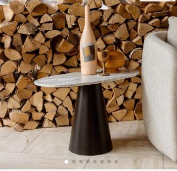 Nieuw in doos: koffietafel / bijzettafel / salontafel beschikbaar voor biedingen