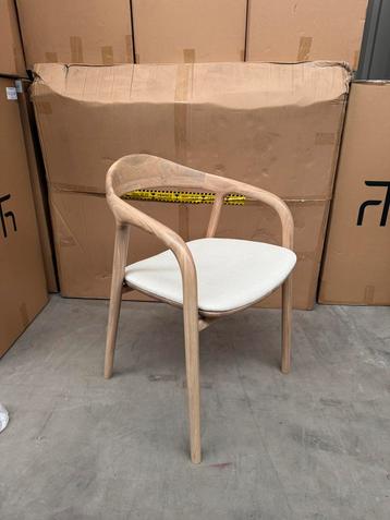 6x japandi design stoel - naturel eiken hout - witte stof beschikbaar voor biedingen