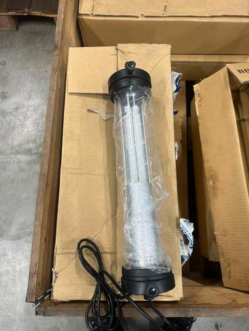 Machine lampen 220volt en 24 volt beschikbaar voor biedingen