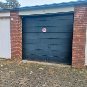 TE HUUR GARAGEBOX BARENDRECHT.  beschikbaar voor biedingen