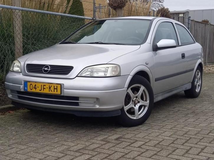 Opel ASTRA 1.6-8V Edition/ APK Okt 2026, Auto's, Opel, Astra, ABS, Airbags, Centrale vergrendeling, Elektrische ramen, Lichtmetalen velgen