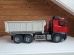 Bruder MB vrachtwagen met roll off container, Ophalen of Verzenden, Zo goed als nieuw