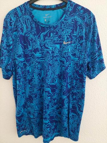 Nike original T-shirt lang73cm L blauw 2xGedragen Als Nieuw. beschikbaar voor biedingen