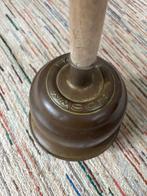 Wasstamper met steel, Ophalen