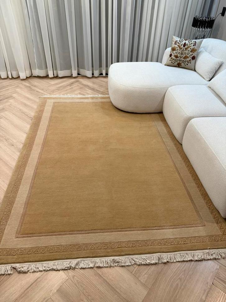 Handgeknoopt Nepalees tapijt – nieuw en ongebruikt, Huis en Inrichting, Stoffering | Tapijten en Kleden, Zo goed als nieuw, 200 cm of meer