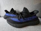 Yeezy Maat 37 - Weinig Gedragen, Kleding | Heren, Schoenen, Ophalen of Verzenden, Zo goed als nieuw, Zwart, Sneakers of Gympen