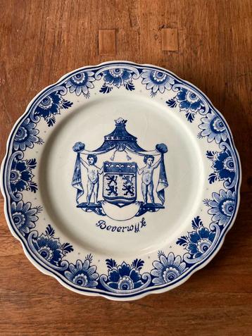 Delfts Blauw wandbord Beverwijk beschikbaar voor biedingen