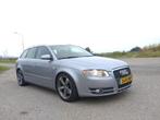 Audi A4 1.8 T 120KW Avant AUT 2005 Grijs Airco Trekhaak, Auto's, Audi, Stof, 4 cilinders, 163 pk, Origineel Nederlands