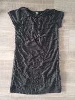 Zwarte glitterjurk, maat 122/128, Ophalen of Verzenden, Zo goed als nieuw, Meisje, Jurk of Rok