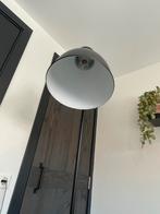 Industriële zwarte vloerlamp, Huis en Inrichting, Lampen | Vloerlampen, Ophalen, Zo goed als nieuw, Metaal, 150 tot 200 cm
