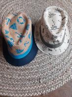 🎄 2 jongens zonnehoeden z.g.a.n., Kinderen en Baby's, Kinderkleding | Petten en Hoeden, Ophalen of Verzenden, Zo goed als nieuw