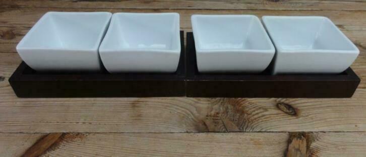 4 Salt & Pepper , S & P,  tapas schaaltjes in houten bakjes, Huis en Inrichting, Keuken | Servies, Gebruikt, Overige typen, Effen