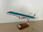 KLM cityhopper Embraer 190 scale 1:100, Ophalen of Verzenden, Zo goed als nieuw, Schaalmodel