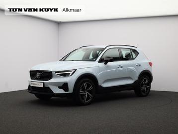 Volvo XC40 2.0 B4 Plus Dark / Trekhaak / Elektrische Stoelen beschikbaar voor biedingen