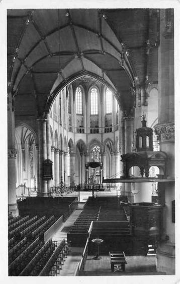 (301-215-025) Den Haag St Jacobskerk beschikbaar voor biedingen