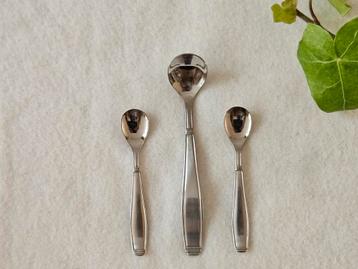 2 zoutlepeltjes en 1 mosterdlepeltje Gero Zilmeta Chevron ET beschikbaar voor biedingen