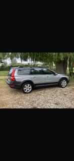 Volvo XC70 2.4 D5 4x4 Pano Leer Navi Automaat, Automaat, Euro 5, Gebruikt, 197 €/maand
