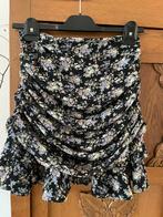 Zwart gebloemd rokje Loavies S, Kleding | Dames, Rokken, Ophalen of Verzenden, Zo goed als nieuw, Zwart, Boven de knie
