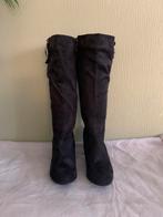 Lange laarzen. Suède Zwart. Maat 38, Hoge laarzen, Zwart, Ophalen of Verzenden, Trend One