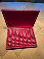 Chique houten verzamelkist voor 105 munten, Ophalen of Verzenden, Verzamelmap