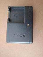 sony batterijoplader BC CSGB, Audio, Tv en Foto, Opladers, Ophalen of Verzenden, Zo goed als nieuw