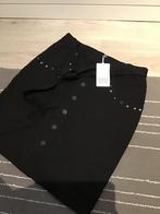 NIEUW!! GEISHA ROKJE ZWART MET STUDS MAAT S/36, Kleding | Dames, Rokken, Verzenden, Zwart, Nieuw, Maat 36 (S)