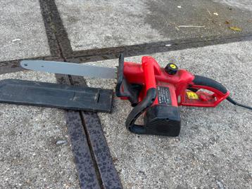 Elektrische Kettingzaag - Gebruikt beschikbaar voor biedingen