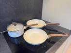 Mooie beige pannenset 3-delig, Overige materialen, Pannenset, Ophalen of Verzenden, Zo goed als nieuw