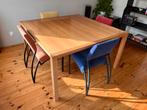 Kersenhouten eettafel met 4 opnieuw gestoffeerde stoelen, Ophalen, Gebruikt, 100 tot 150 cm, Vierkant
