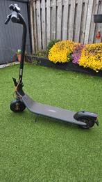 Elektrische scooter Ninebot e2 plus, Fietsen en Brommers, Snorfietsen en Snorscooters, Elektrisch, Zo goed als nieuw, Ophalen