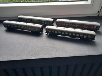 Marklin HO 4022,4023,4024 & 4033 Rijtuigen beschikbaar voor biedingen