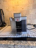 illy Y5 Milk Iperespresso koffiemachine, Witgoed en Apparatuur, Koffiezetapparaten, Ophalen of Verzenden, Zo goed als nieuw, Koffiemachine