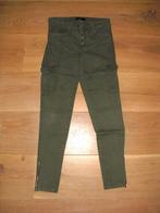 Bershka groene cargo broek met zakken mt 36/38, Zo goed als nieuw, Maat 36 (S), Lang, Groen