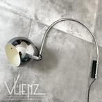 Vintage, Midcentury, space age booglamp wandlamp bol, Huis en Inrichting, Lampen | Wandlampen, Ophalen, Gebruikt, -, -