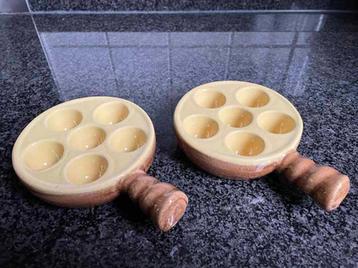 Escargot Slakken Vintage Modele Depose Franse schaaltjes x 2 beschikbaar voor biedingen