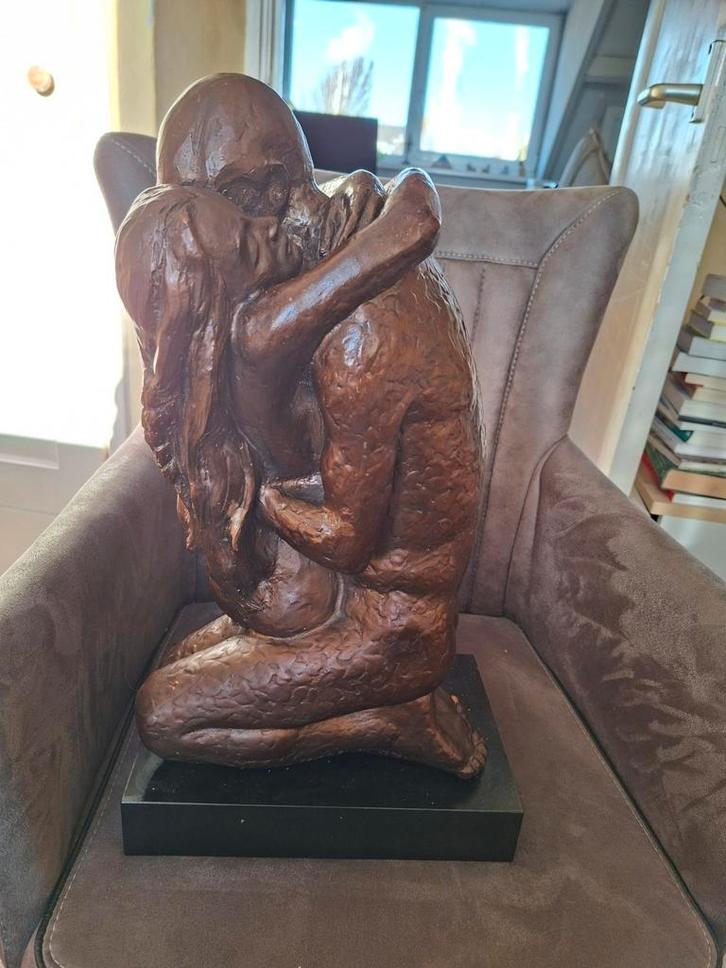 Bronzen Beeld 'De Omhelzing' - Austin Prod. 1981, Antiek en Kunst, Kunst | Beelden en Houtsnijwerken, Ophalen of Verzenden