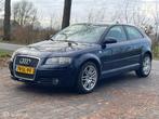 Audi A3 1.6 Ambiente Pro Line, Auto's, Gebruikt, 4 cilinders, Blauw, Euro 4